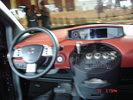 ծa Nissan Quest DƬ D 