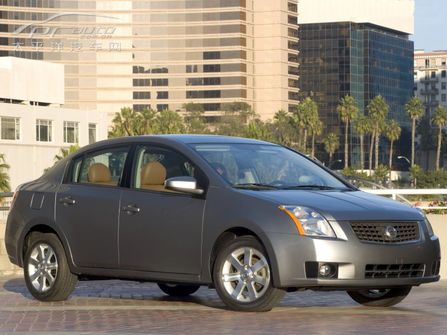 ծa Nissan Sentra DƬ D 